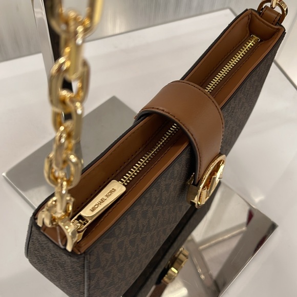 Michael Kors Carmen Small Logo Shoulder Pouchette Bag in Brown
NWT - Picture 5 of 16